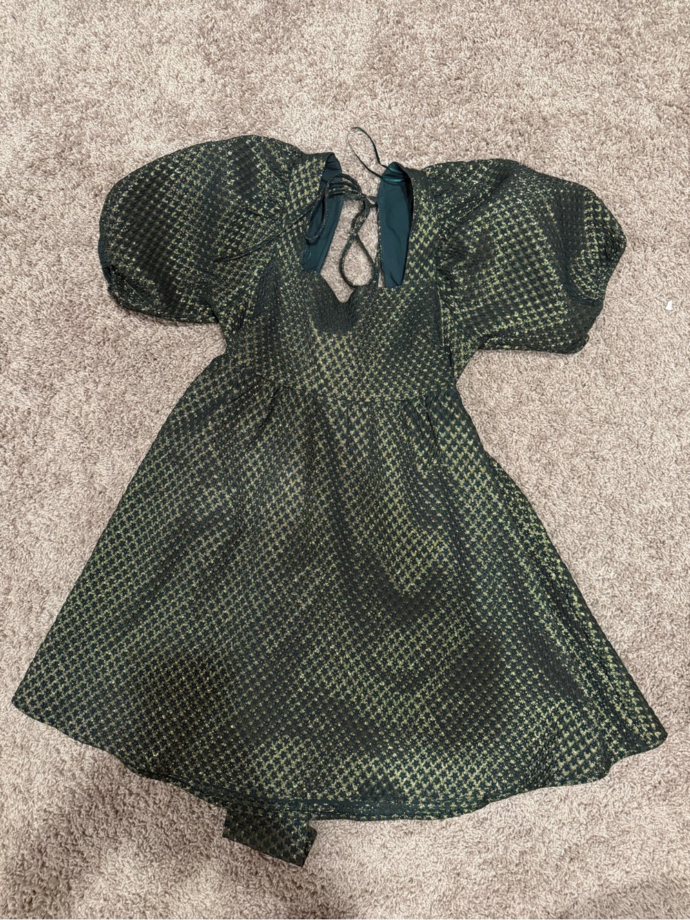 Emerald Green Puff Sleeve Dress